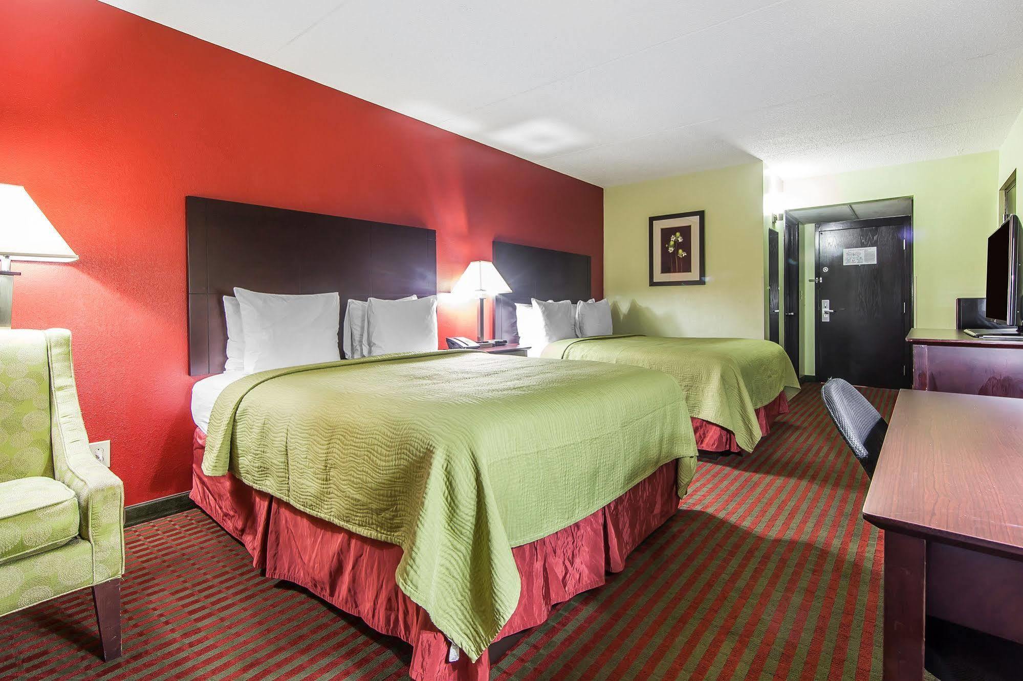 סוויטווטר Quality Inn West I - 75 מראה חיצוני תמונה